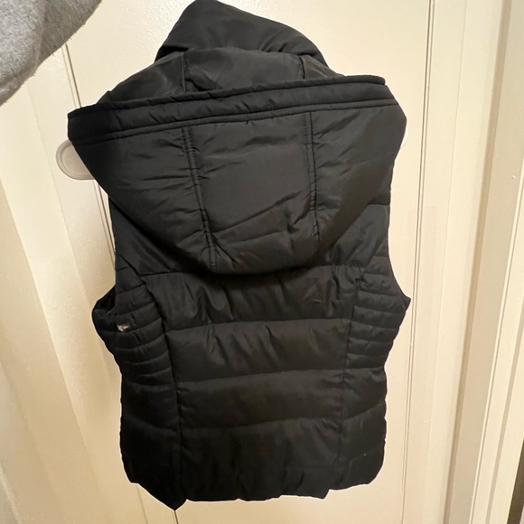 A&F Navy Blue Vest - Picture 2 of 4